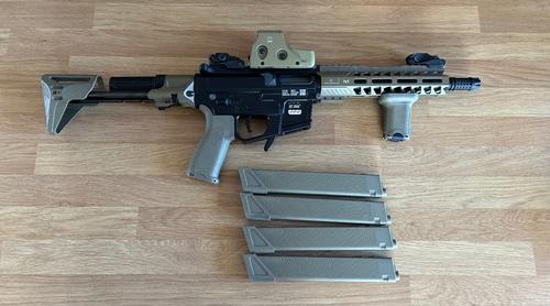 More information about "Specna Arms SA - X02 Edge 2.0 AR9 4 mags and Optic"