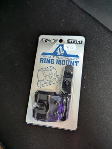 More information about "Leapers inc UTG Offset Flashlight Ring Mount M-LOK Rail"