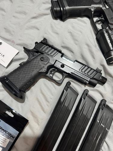 More information about "EMG / Savia Staccato C2 upgraded with mags"