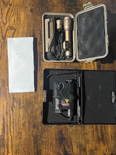 More information about "WADSN V600 tac light dark earth,  (Nuprol PEQ box - SOLD)"