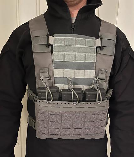 More information about "Grey Chest Rig"