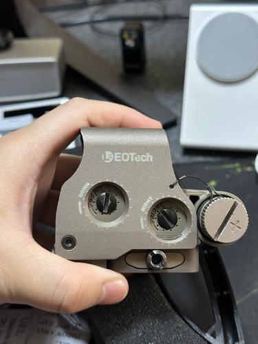More information about "WTB: Genuine Eotech Holo"