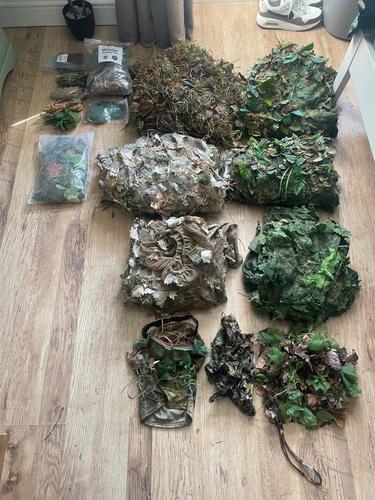 More information about "Huge ghillie/leaf suit bundle."