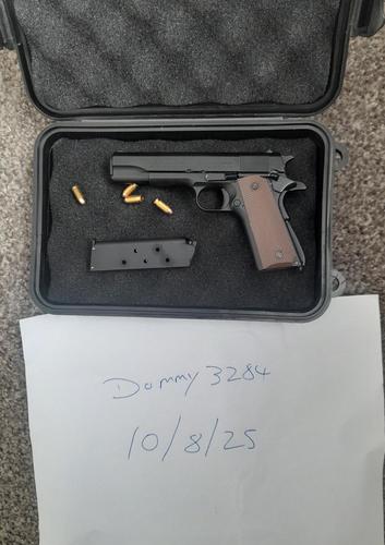 More information about "Mini Gun M1911 1:2.05 Scale 1911 Auction"