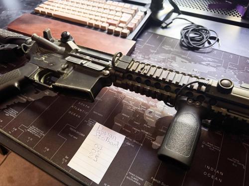 More information about "Tokyo Marui MK18 GBBR + extras"