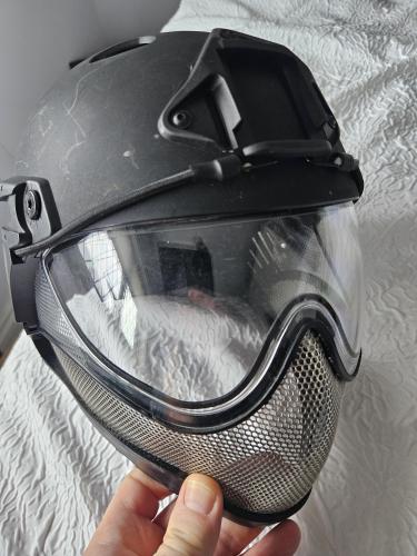 More information about "Warq pro visor/insert and accessories wanted"