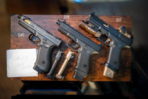 More information about "VFC Glock 47 - Custom - Fully upgraded + CNC outer barrels and compensators Ramjet style"