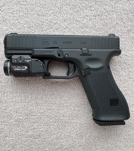 More information about "VFC UMAREX Glock 45 Gen 5 GBB with extra mag and Streamlight TLR 7A"